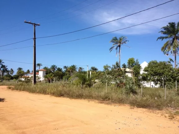 Imagem Dois terrenos contíguos (1,185.00 m2 e 1,087.00 m2)com lindas testadas para rua de acesso, planos, ...