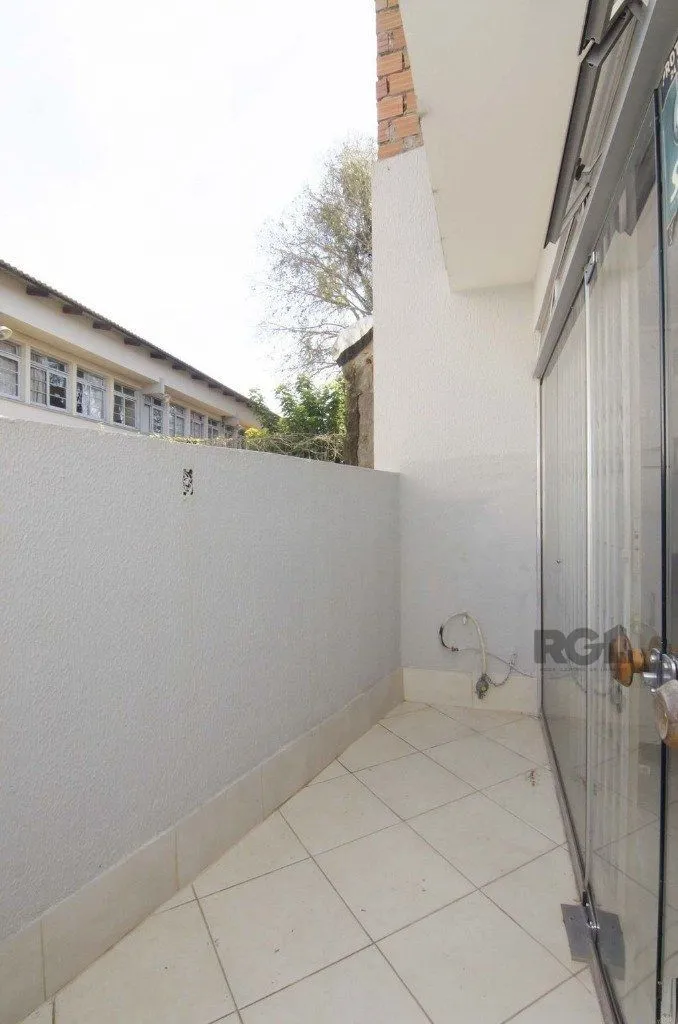 Imagem Excelente casa de 116m² com 2 dormitórios no bairro Cidade Baixa.