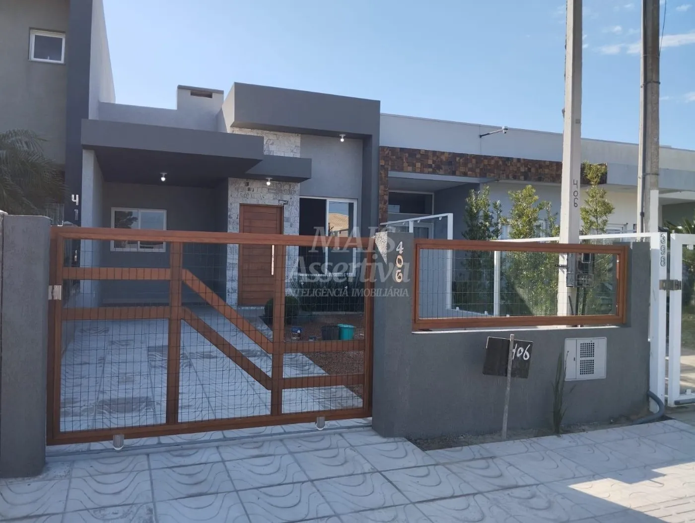 Imagem Excelente casa para venda em Capão da Canoa Bairro Guarani