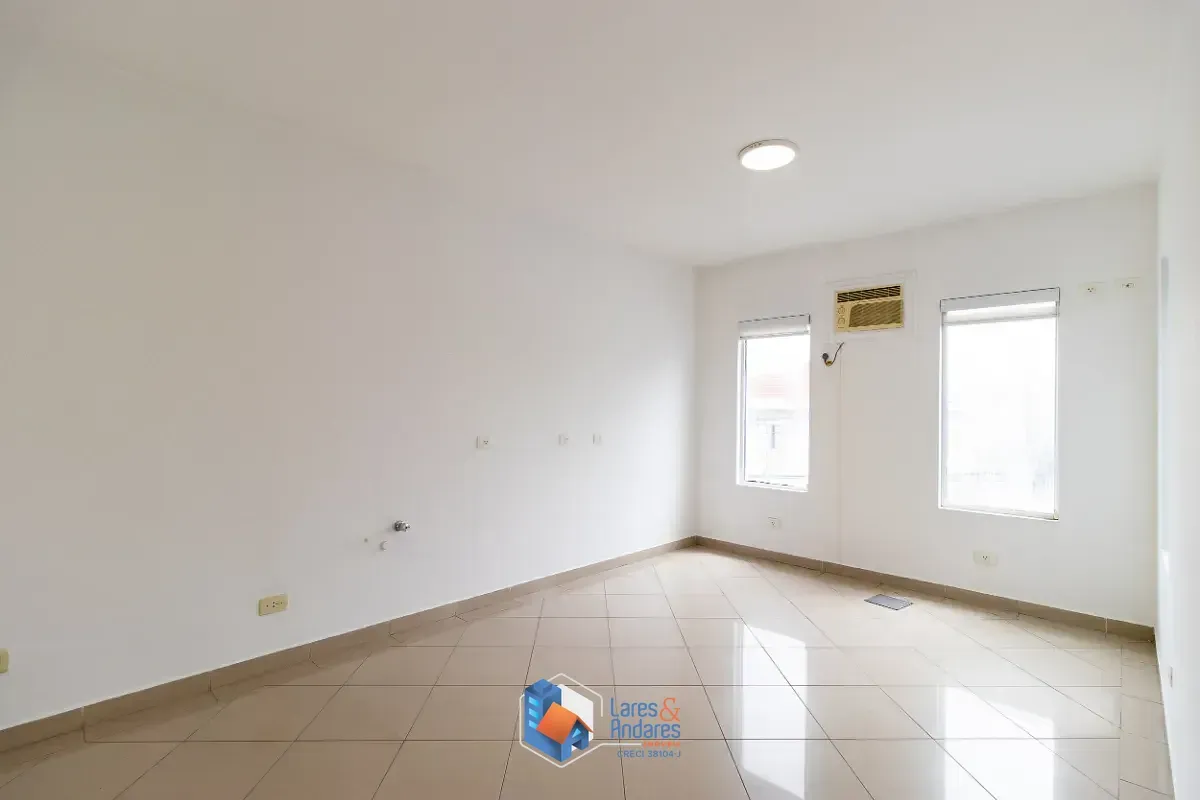 Imagem Casa comercial para venda em Chácara Monte Alegre, 160m²
