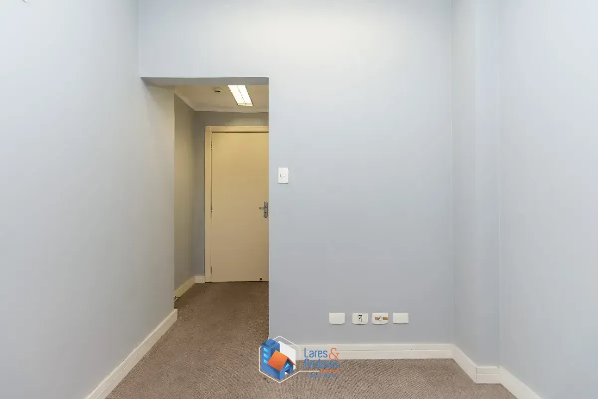 Imagem Conjunto comercial para venda e locação em República, 260m²