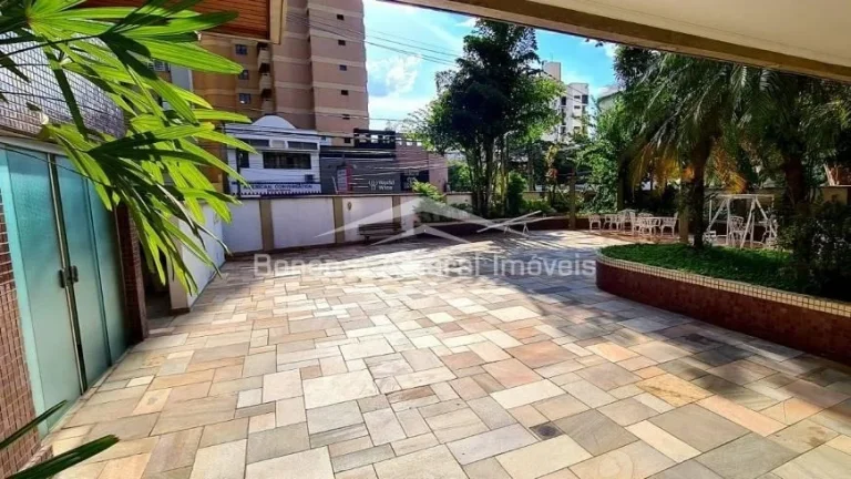 Imagem Localização privilegiada em uma das regiões mais desejadas da cidade!

Este apartamento oferece e...