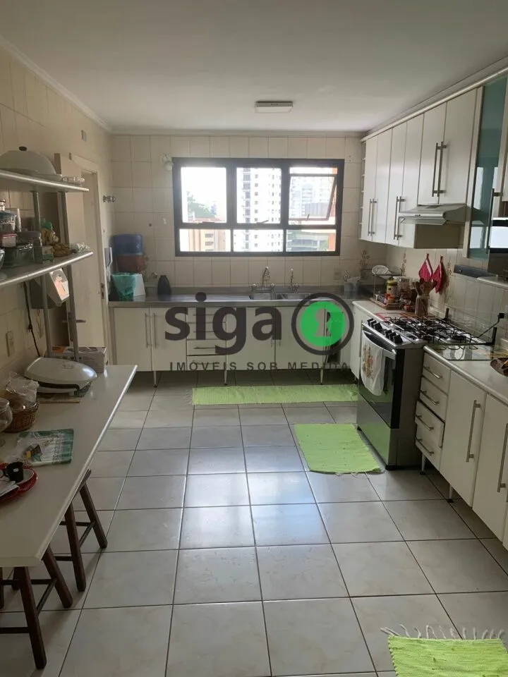 Imagem Apartamento Alto Padrão com 305m² Andar Inteiro 4 Dorms 5 Vagas - Região Nobre