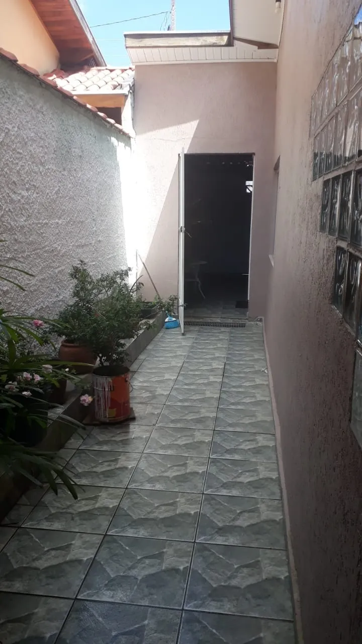 Imagem Casa à venda 3 Quartos, 2 Suites, 2 Vagas, 300M², Parque Santo Antônio, Taubaté - SP