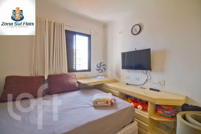 Imagem Apartamento à Venda Em Moema Com 3 Dormitórios Sendo 1 Suíte e 2 Vagas