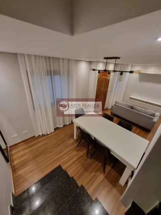 Imagem Oportunidade Exclusiva no Campo Grande a Venda. Vendo Sobrado em Condomínio fechado na Sabará região de campo grande, São 3 Dormitórios, sendo 1 Suíte, todos com Armários, cozinha planejada, 2 vagas fixas subterrâneas, Churrasqueira e Quintal. Valor de Su