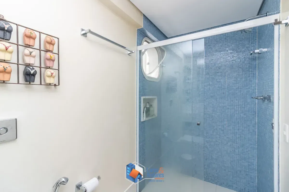 Imagem Apartamento para venda em Aclimação com 3 quartos, sendo 2 suítes, 200m²