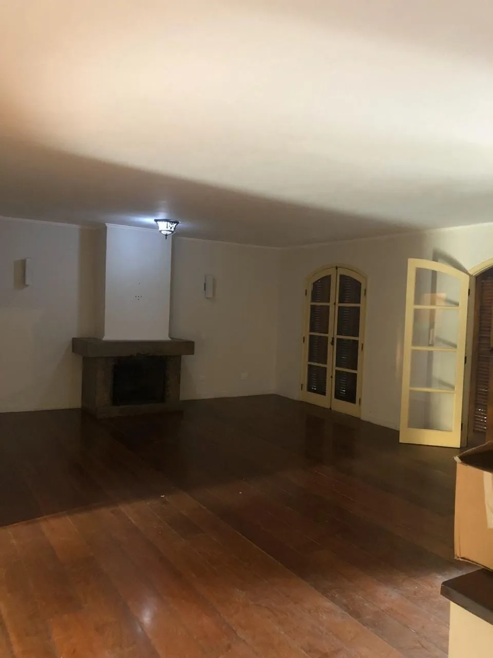 Imagem Casa à venda 3 Quartos, 1 Suite, 2 Vagas, 600M², Morumbi, São Paulo - SP