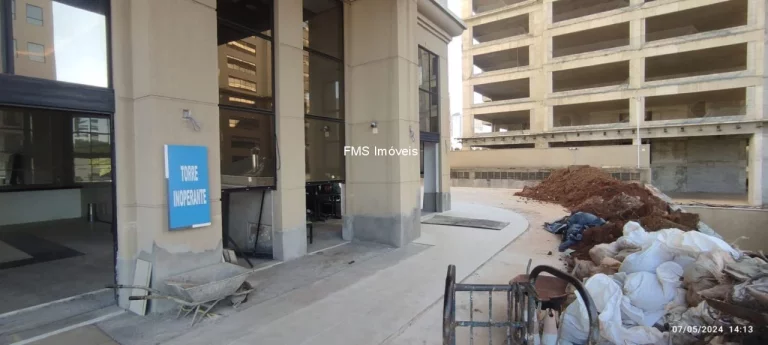 Imagem Prédio com 12.100m² em Barueri