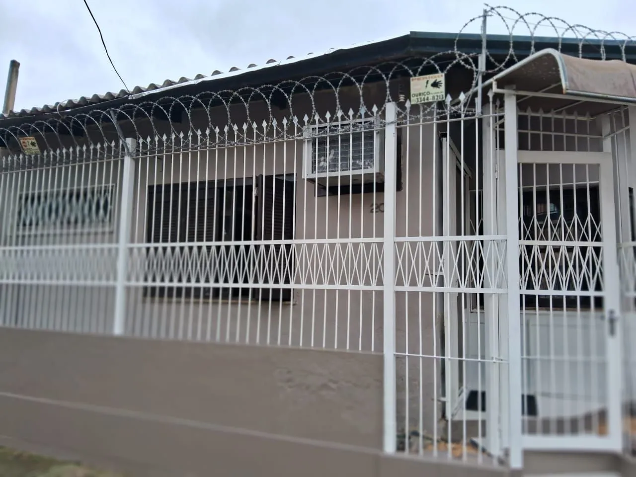 Imagem Casa para Venda - 132m², 3 dormitórios, sendo 1 suites, 3 vagas - Medianeira