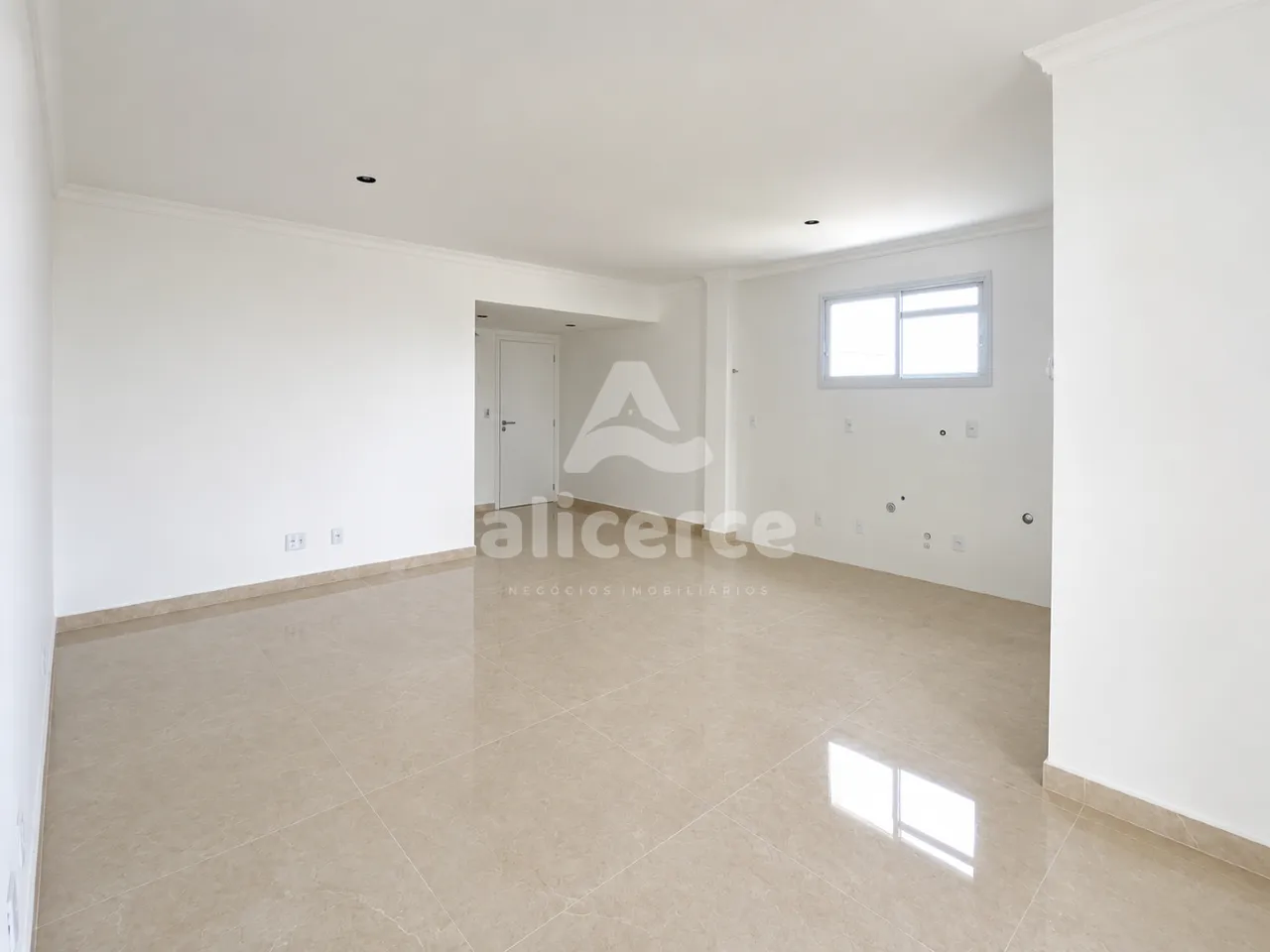 Imagem Excelente apartamento, com 92,38 m² de área privativa, ambientes amplos e uma combinação perfeita entre conforto, praticide e Vista mar.