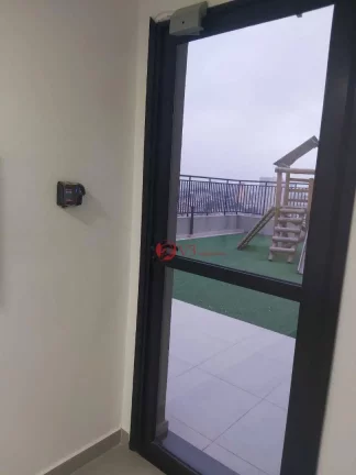 Foto do imóvel Apartamento a venda enfrente ao metro Patriarca com 2 dormitórios, sacada