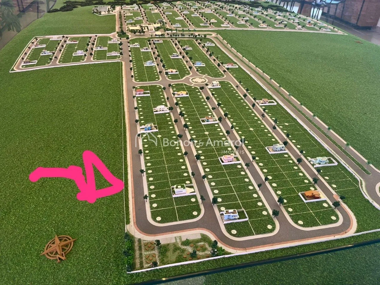 Imagem Terreno de condominio a venda em Paulinia!!