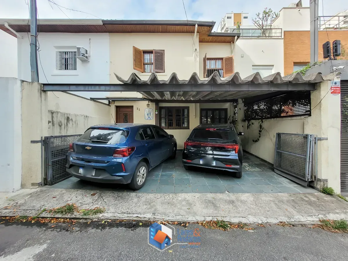Imagem Casa de vila para venda em Vila Nova Conceição com 5 quartos, sendo 2 suítes, 199m²