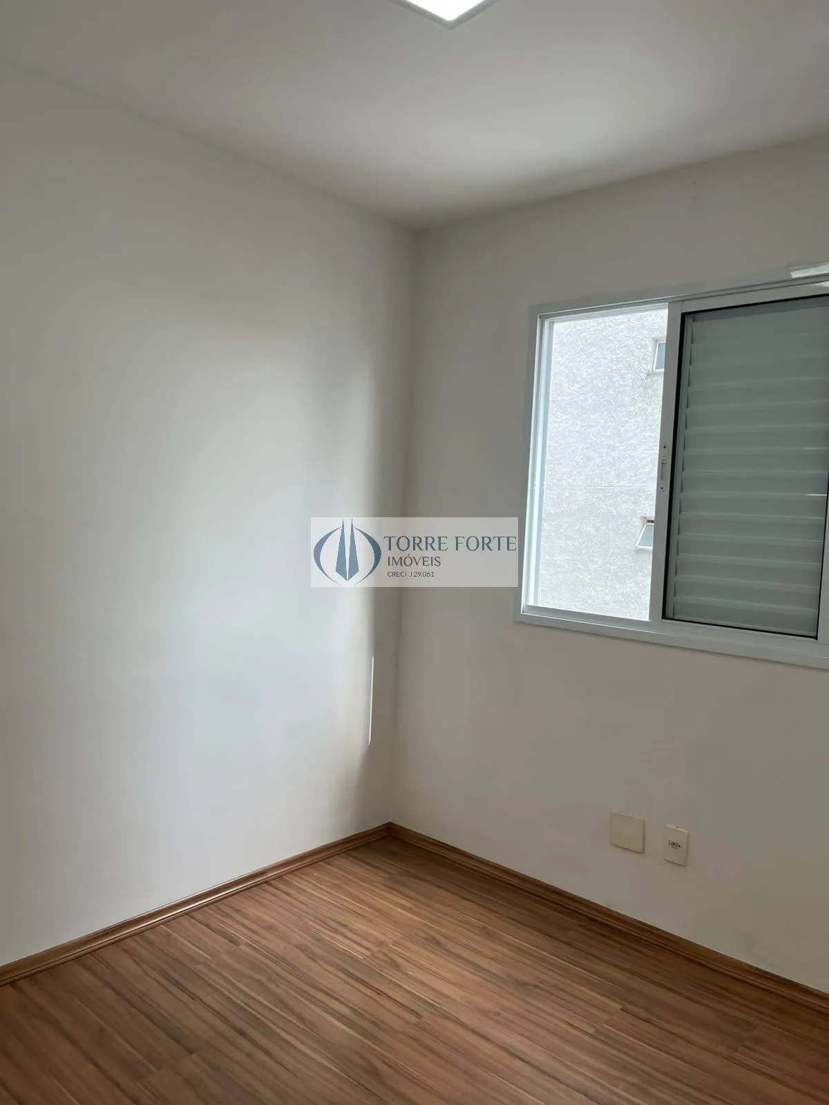 Imagem Apartamento com 2 dormitorios 1 vaga de garagem no Jardim Ibitirama.