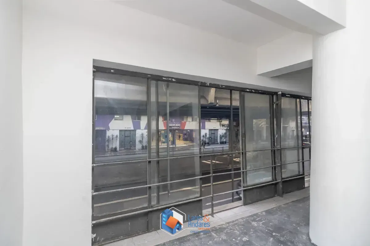 Imagem Loja de rua para venda e locação em Santa Cecília, 255m²