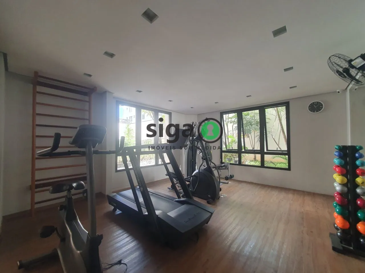 Imagem Apartamento 45m², 1 quarto, sala, terraço, SEMI MOBILIADO, 1 vaga - Moema - São Paulo/SP