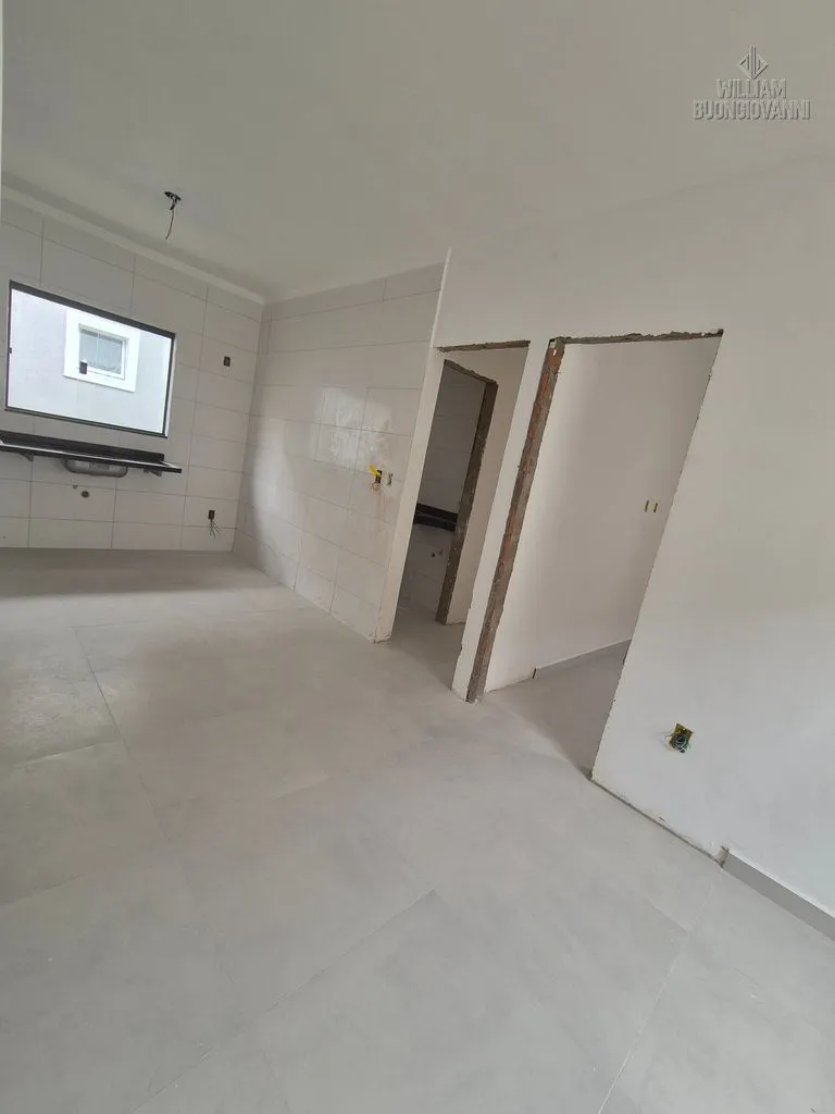 Imagem Praia da Aviação - Sobrado Novo em Condomínio, 2 Dorm, 420m da praia