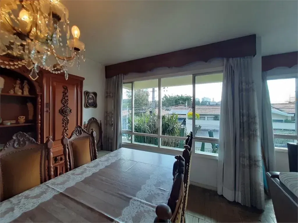 Imagem Casa com 4 Quartos à Venda, 200 m² em Parque Continental - São Paulo