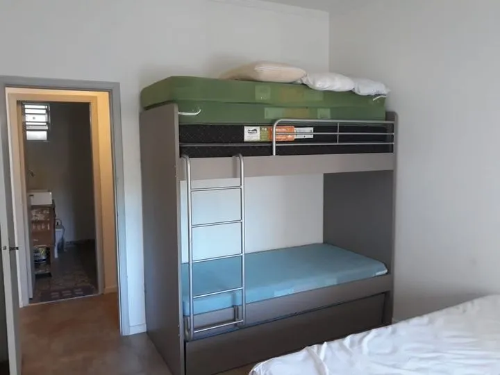 Imagem Apartamento com 1 Quarto à Venda, 65 m² em Gonzaga - Santos