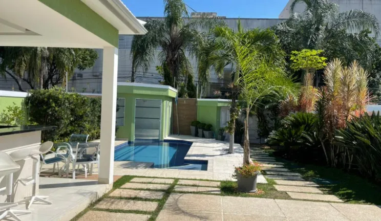 Imagem Casa de Condomínio com 4 Quartos à Venda, 230 m² em Recreio dos Bandeirantes - Rio de Janeiro