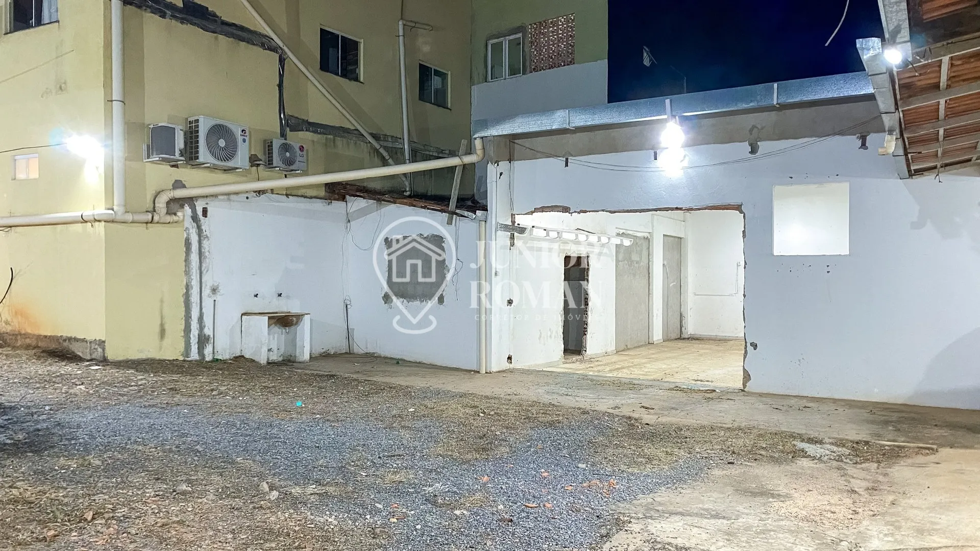 Imagem ESPAÇO PARA LOCAÇÃO - BARRACÃO COM 260M² - RENATO GONÇALVES - BARREIRAS/BA