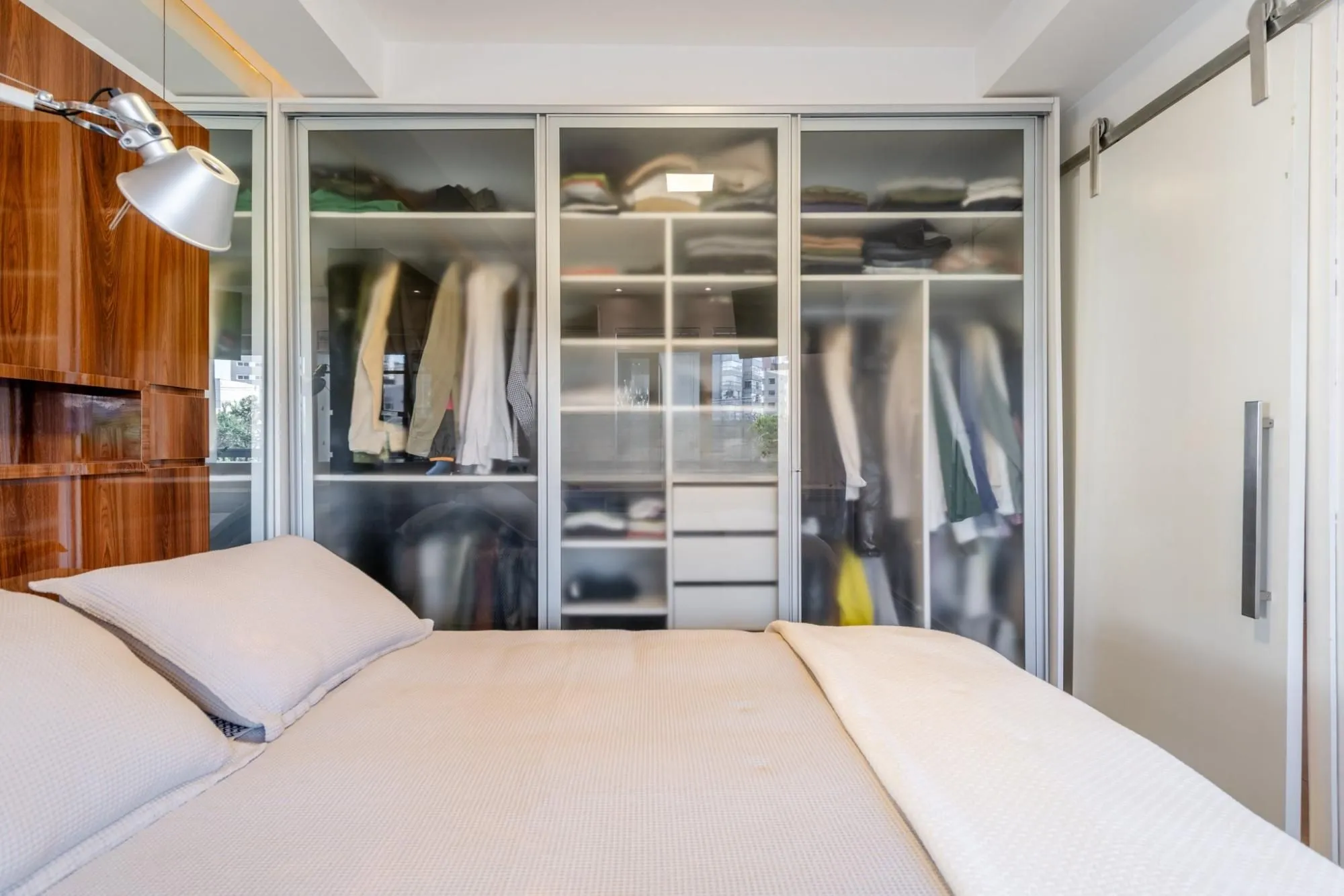 Imagem Apartamento de 1 dormitório á venda em Três Figueiras, Porto Alegre.