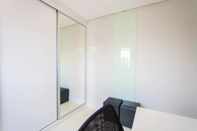 Imagem Apartamento 80 m² 3 Dormitórios sendo 1 Suite e 2 Vagas de Garagens.