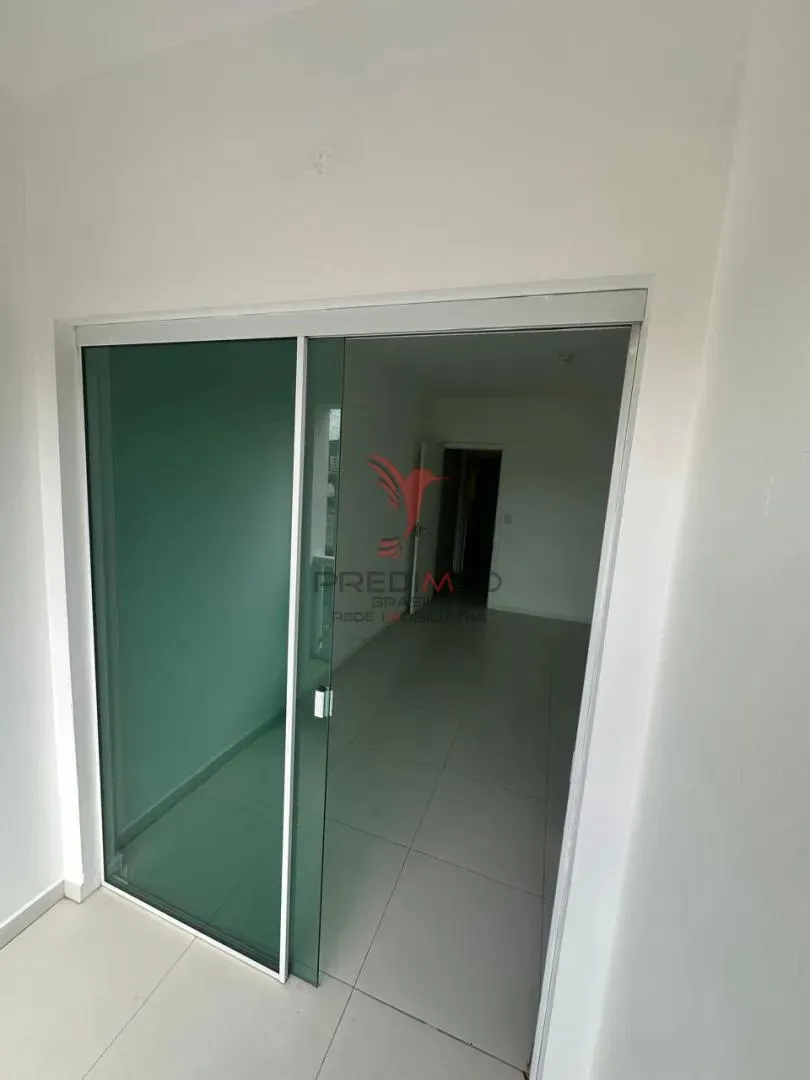 Imagem Sobrado Moderno no Tabuleiro: Conforto e Localização Privilegiada em Camboriú