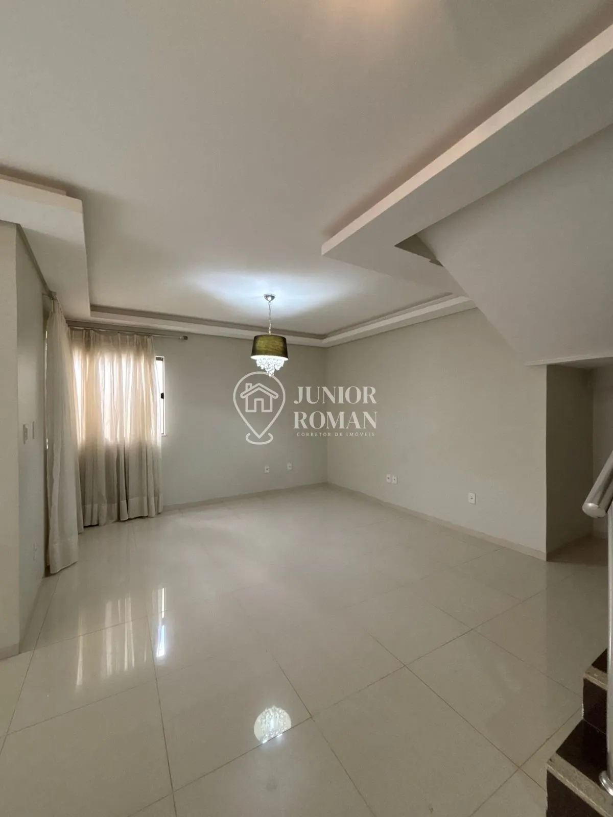 Imagem AMPLO SOBRADO 3 DORM 1 SUITE PLANEJADOS CHURRASQUEIRA NO BAIRRO BANDEIRANTES - BARREIRAS/BA