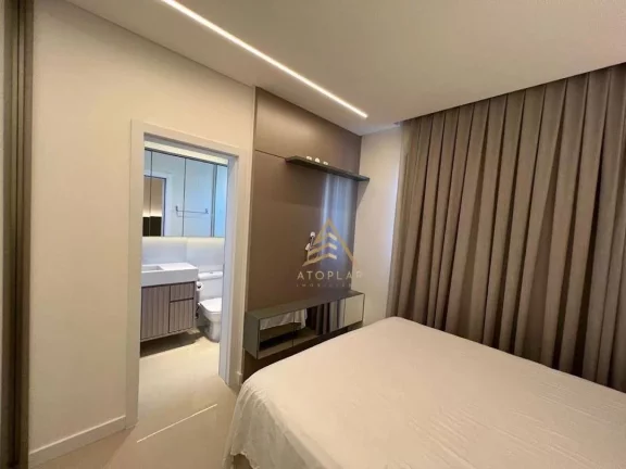 Imagem Apartamento com 4 dormitórios à venda, 145 m² por R$ 2.350.000,00 - Meia Praia - Itapema/SC