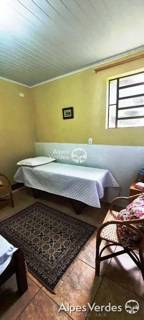 Imagem Casa à venda por R$ 900.000 - Palace Hotel - Canela/RS