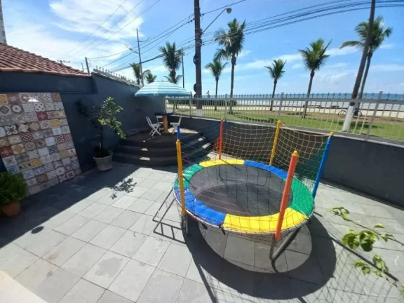 Imagem Casa frente Mar em Solemar - Praia Grande Com 4 dormitórios