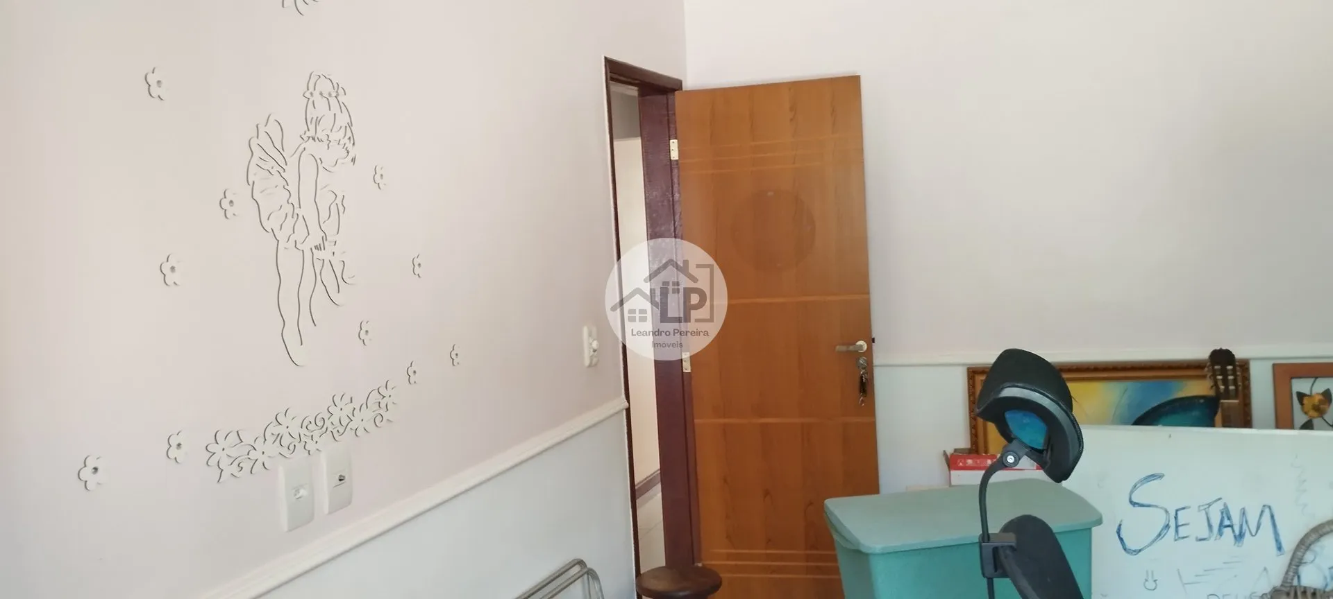 Imagem Casa de 3 quartos, 240m² no bairro São Jorge, em Pinheiral