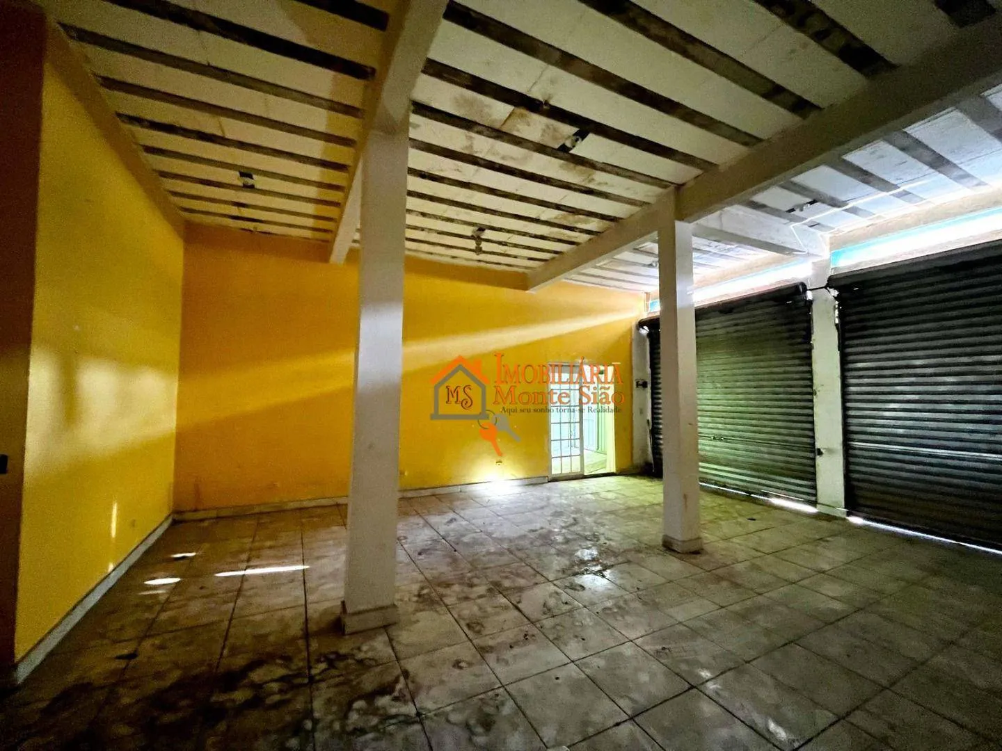 Imagem Sobrado com 4 dormitórios à venda, 250 m² por R$ 540.000,00 - Parque Santos Dumont - Guarulhos/SP