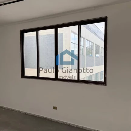 Imagem Sala Comercial com 104 m2 no Centro de Cotia