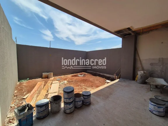 Imagem Casa Geminada à Venda no Colinas – 2 Dormitórios, 1 Banheiro, Sala, Cozinha e 1 Vaga de Garagem | Conforto e Praticidade em 67,5m² de Área Útil!