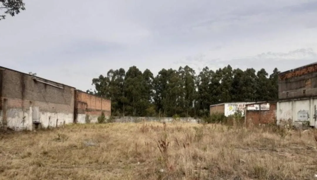 Imagem Terreno em avenida no bairro Restinga