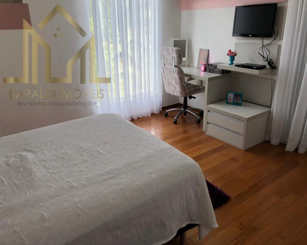 Imagem Sobrado em Condomínio para Venda em Sorocaba / SP no bairro Parque Residencial Villa dos Inglezes