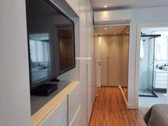 Imagem Apartamento à venda em Santa Cecília, São Paulo-SP: 2 quartos, 2 suítes, 1 sala, 2 vagas, 137m²! Confira já!
