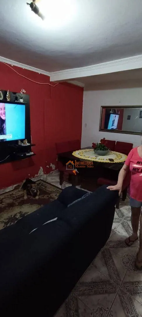 Imagem Casa com 4 dormitórios à venda, 150 m² por R$ 450.000,00 - Vila Rio de Janeiro - Guarulhos/SP