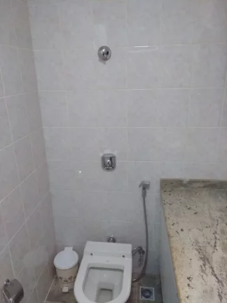 Imagem Apartamento Para Alugar Temporada De Frente Para O Mar Linda Vista da Praia Edifício Omar Prata Avenida Beira Mar Praia do Morro Guarapari Localizado