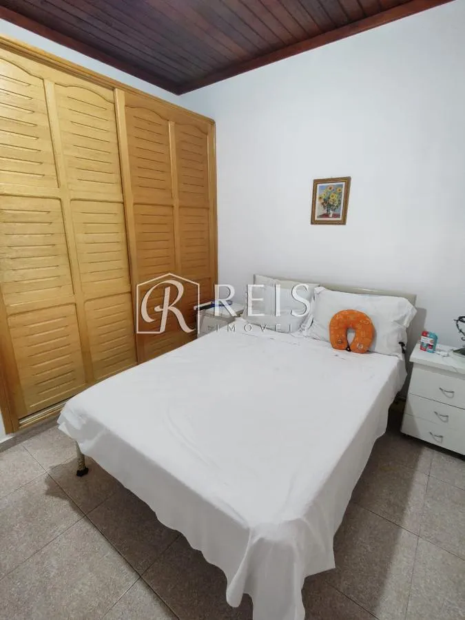 Imagem Casa para Venda em Rio das Ostras, Costazul, 5 dormitórios, 1 suíte, 3 banheiros, 4 vagas