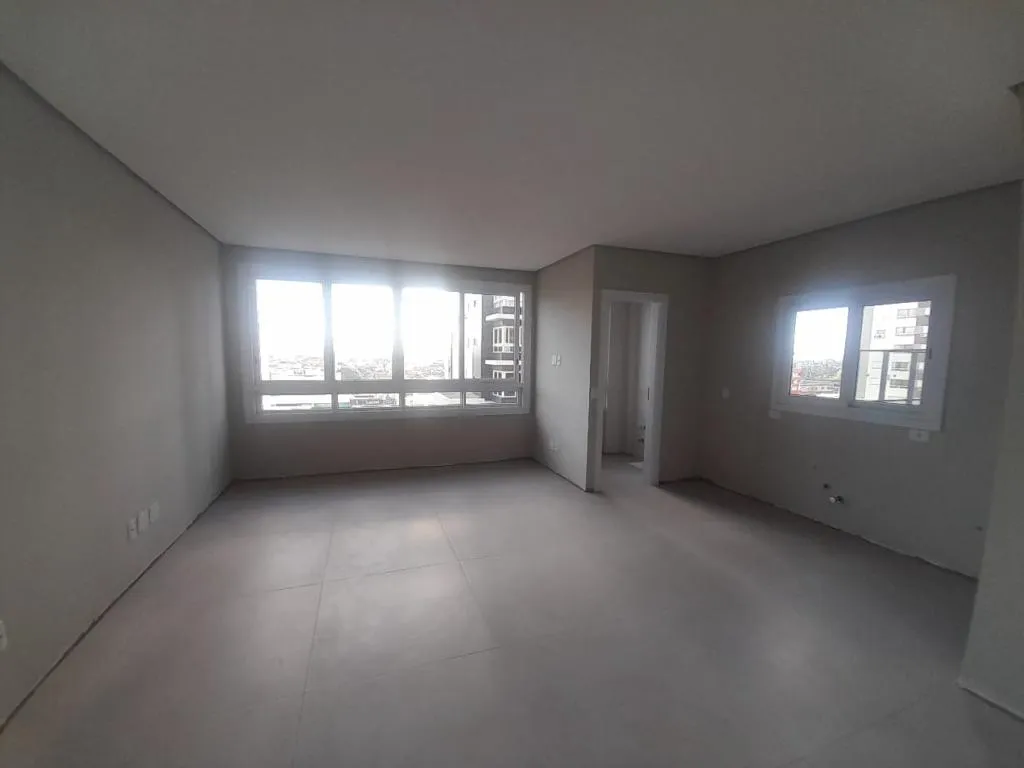 Foto do imóvel: Apartamento 3 Dormitórios - Bairro Zona Nova em Rua Taquari