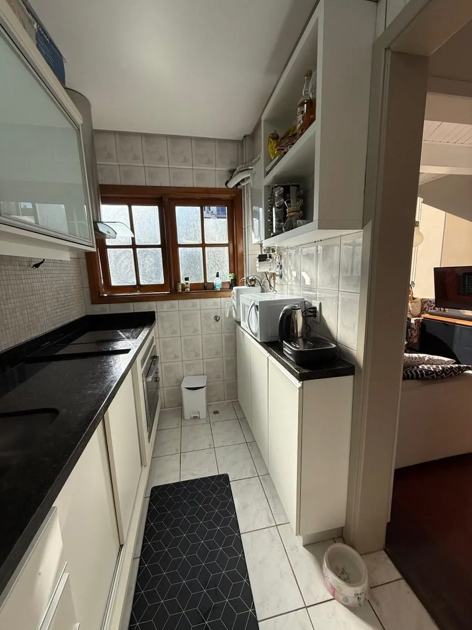 Imagem Apartamento com 02 quartos, 02 banheiros e 01 vaga Coberta no Bairro Petrópolis