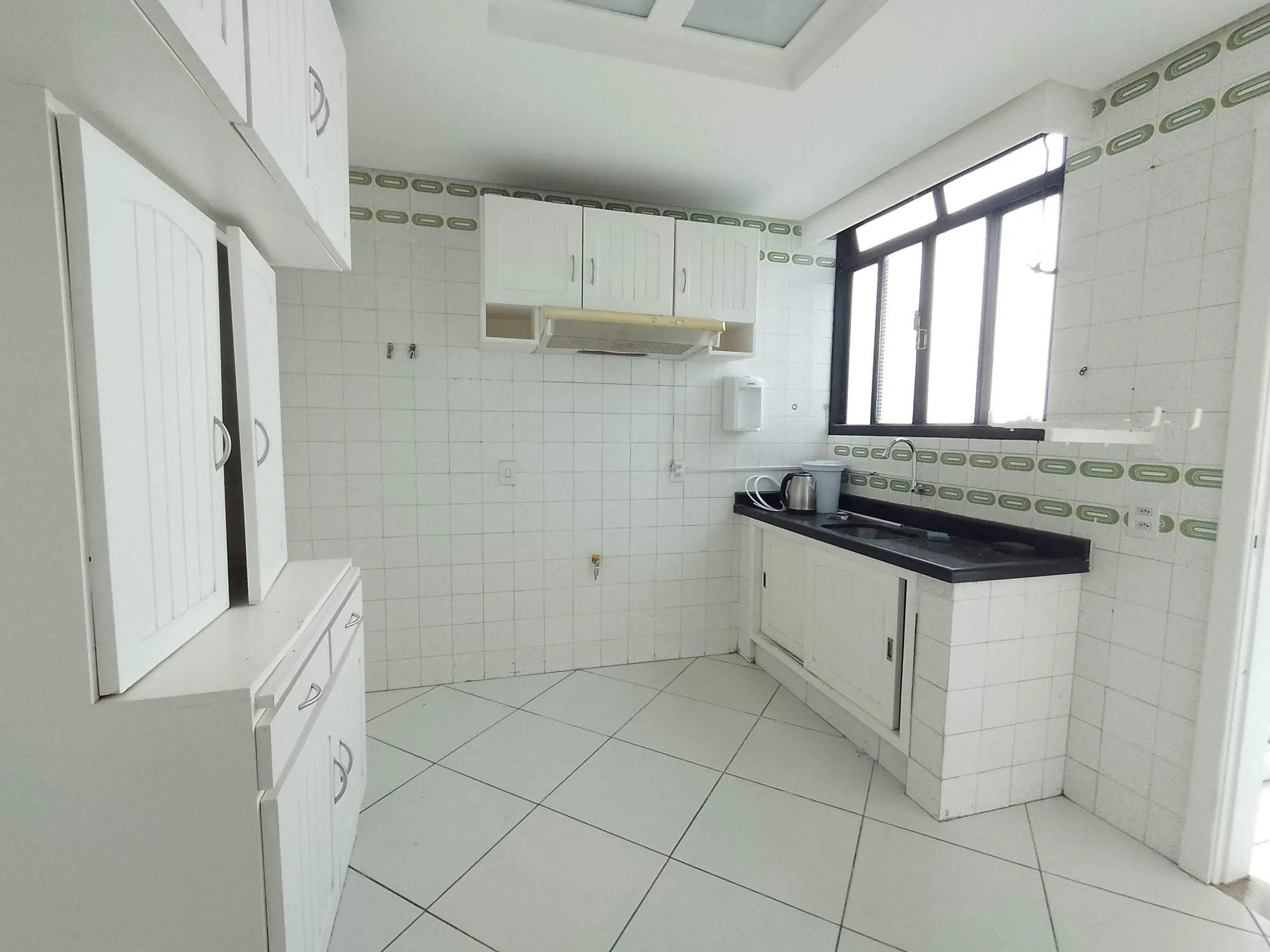 Imagem Apartamento 2 dormitórios com sacada e vaga perto da PUC