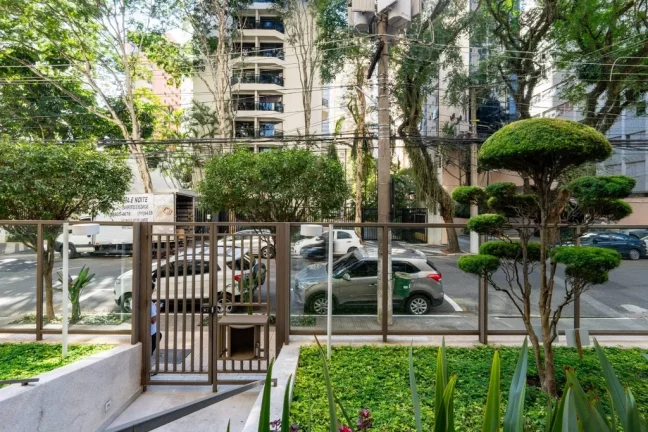 Imagem Apartamento à venda em São Paulo, Itaim Bibi, com 3 quartos, 129m2
