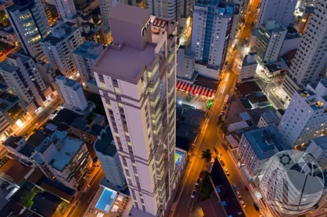 Imagem Apartamentos 40% Entr 4 Dormitórios e 3 Vagas Lazer Rua 3100