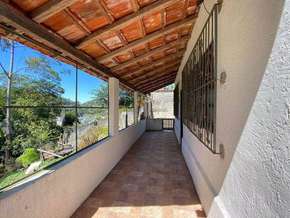 Imagem Casa para Venda em Teresópolis / RJ no bairro Pimenteiras