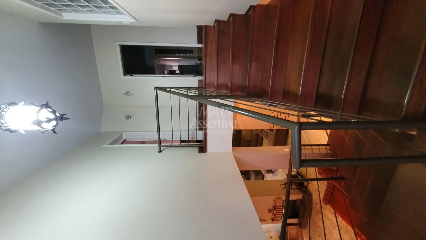 Imagem Excelente Casa de esquina para Venda com 389 m² em São Leopoldo